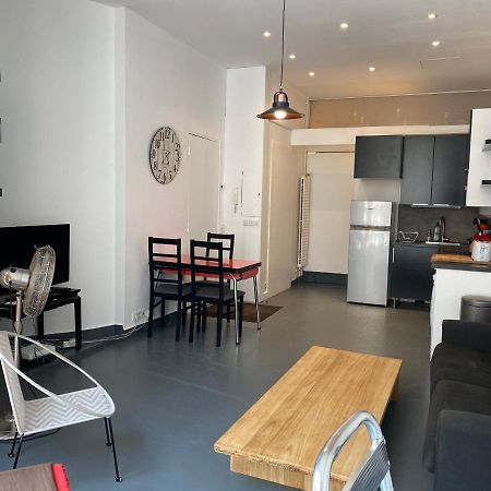 Artistic Apartment Center Of Париж Экстерьер фото